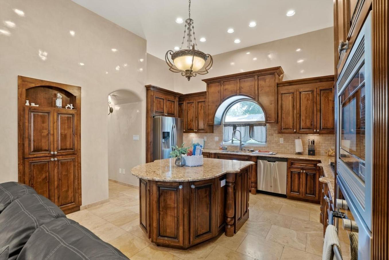 Luxury Tuscan Villa Near Old Town Albuquerque Exterior foto
